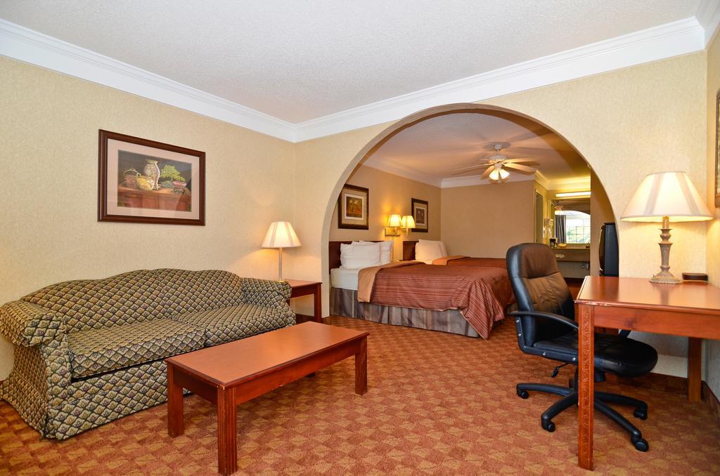 Peach State Inn & Suites Hawkinsville Eksteriør bilde